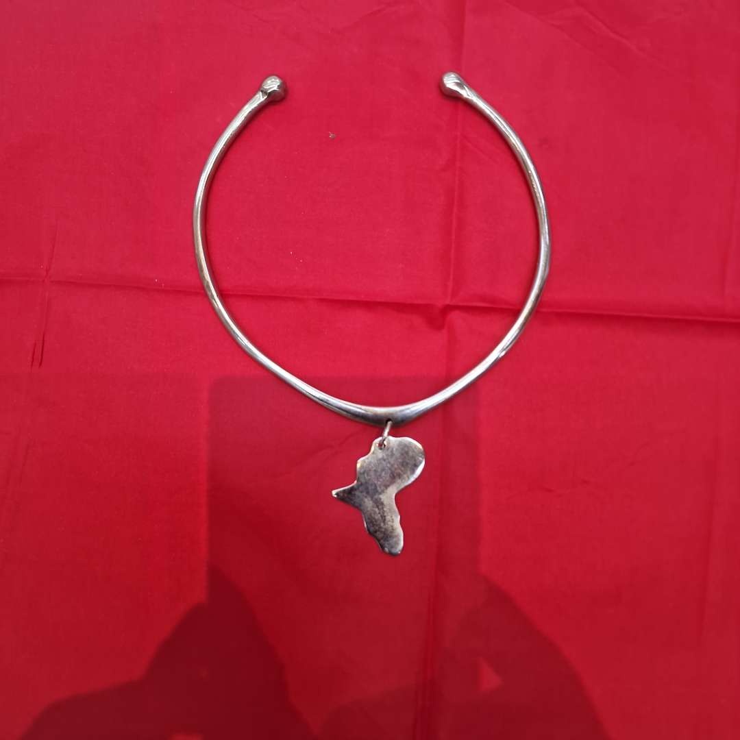 african-silver-and-gold-necklace