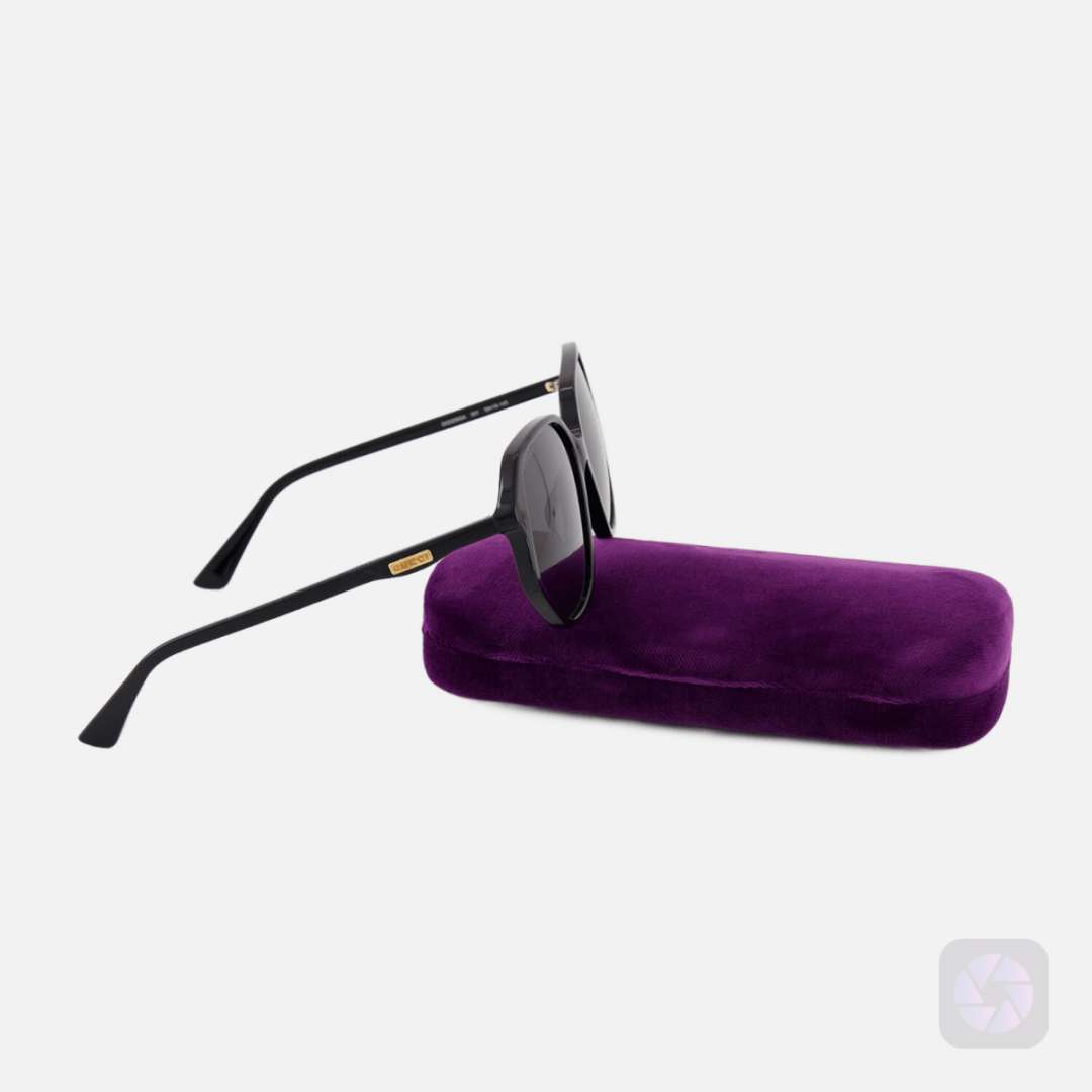 gucci-black-branded-oversized-sunglasses